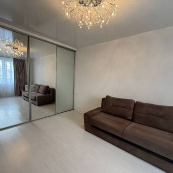 Сдается 1-комнатная квартира, 39 м²