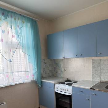 Сдается 1-комнатная квартира, 39 м²