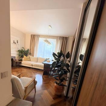 Продается 3-х комнатная квартира, 53,9 м²