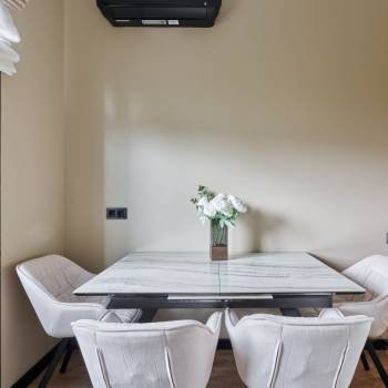Продается 1-комнатная квартира, 45 м²