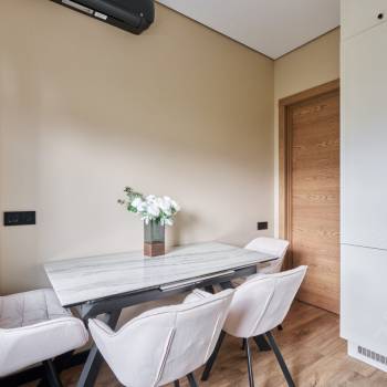 Продается 1-комнатная квартира, 45 м²