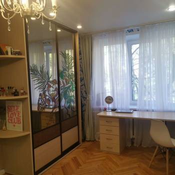 Продается 1-комнатная квартира, 30 м²