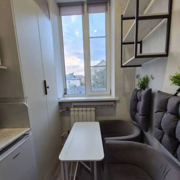 Продается 1-комнатная квартира, 10 м²