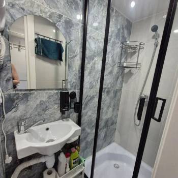 Продается 1-комнатная квартира, 10 м²