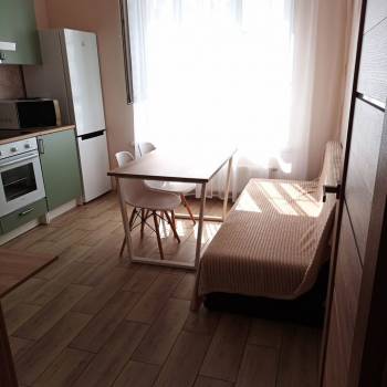 Продается 1-комнатная квартира, 38,5 м²