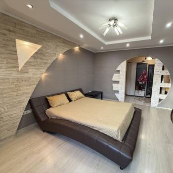 Сдается 1-комнатная квартира, 43 м²