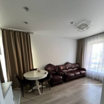 Продается 1-комнатная квартира, 36,7 м²
