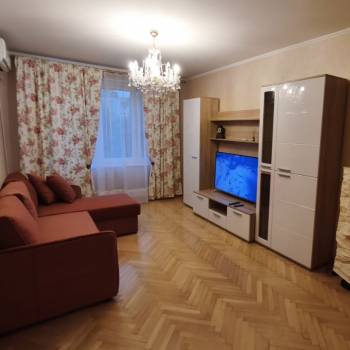 Сдается Многокомнатная квартира, 60 м²