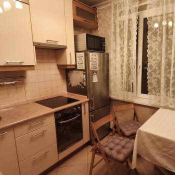 Сдается Многокомнатная квартира, 60 м²