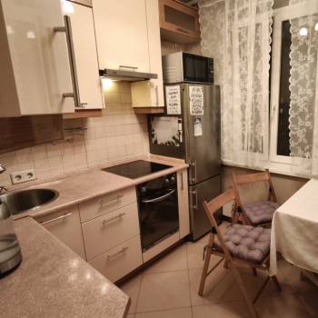 Сдается Многокомнатная квартира, 60 м²