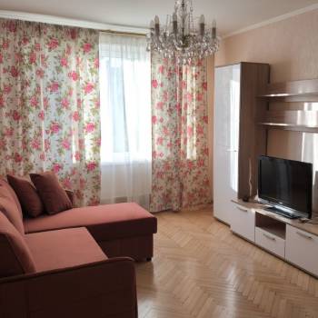 Сдается Многокомнатная квартира, 60 м²