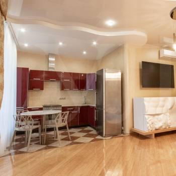 Сдается Многокомнатная квартира, 102,8 м²
