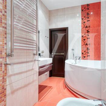 Сдается Многокомнатная квартира, 102,8 м²