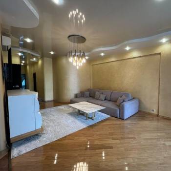 Сдается Многокомнатная квартира, 102,8 м²