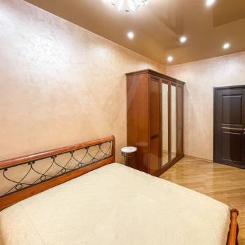 Сдается Многокомнатная квартира, 102,8 м²