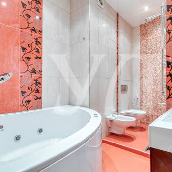 Сдается Многокомнатная квартира, 102,8 м²