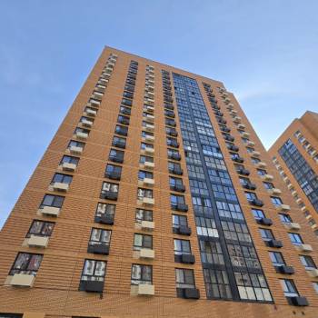Продается 1-комнатная квартира, 43,8 м²