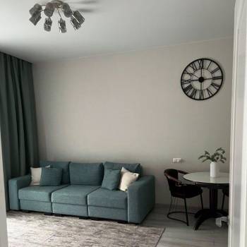 Продается 1-комнатная квартира, 49,3 м²