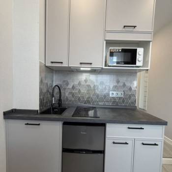 Продается 1-комнатная квартира, 15 м²