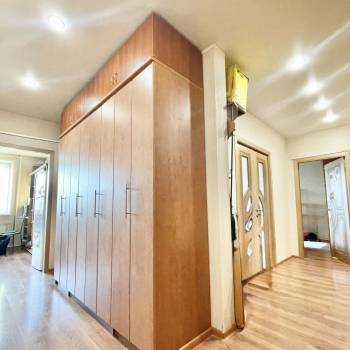 Продается 3-х комнатная квартира, 75 м²