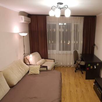 Сдается 2-х комнатная квартира, 48 м²