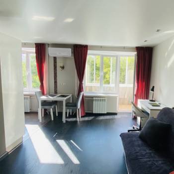 Сдается 1-комнатная квартира, 35 м²