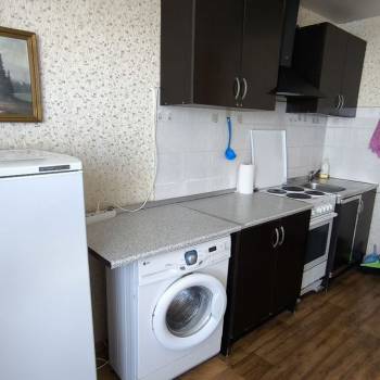 Сдается 1-комнатная квартира, 40 м²