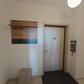 Продается 2-х комнатная квартира, 59 м²
