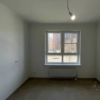 Продается 1-комнатная квартира, 42,7 м²