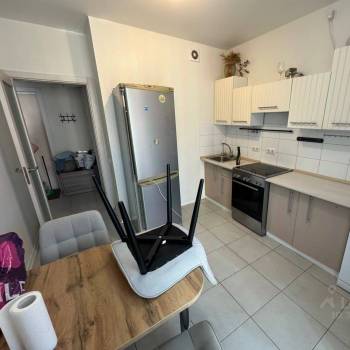 Сдается Многокомнатная квартира, 75 м²