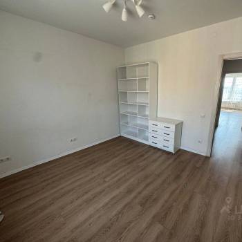 Сдается Многокомнатная квартира, 75 м²