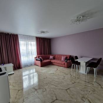 Сдается 2-х комнатная квартира, 78 м²
