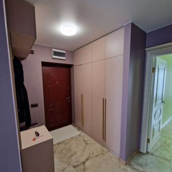Сдается 2-х комнатная квартира, 78 м²
