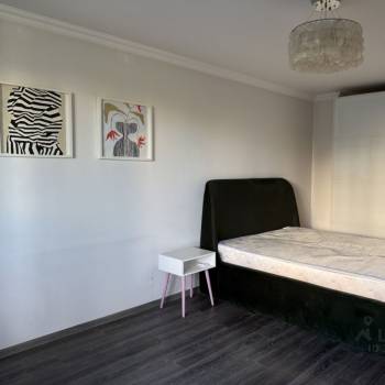 Продается 1-комнатная квартира, 38,8 м²