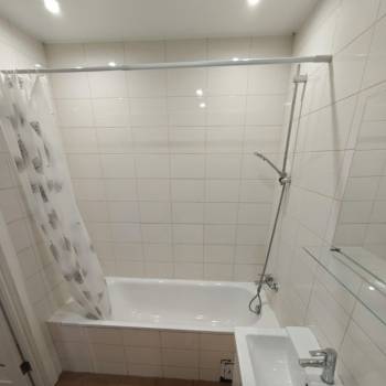 Продается 1-комнатная квартира, 35 м²