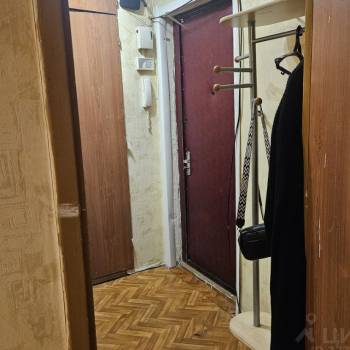 Продается 1-комнатная квартира, 39 м²