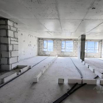 Продается Многокомнатная квартира, 194 м²