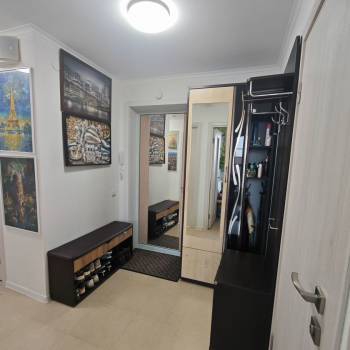 Продается 2-х комнатная квартира, 58,6 м²