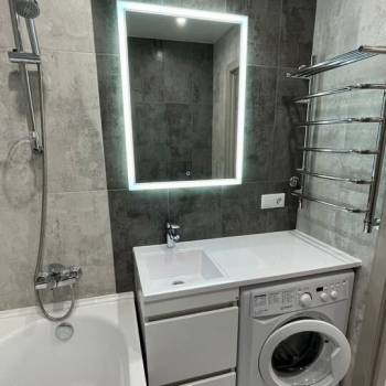 Сдается 1-комнатная квартира, 43 м²