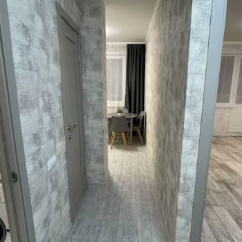 Сдается 1-комнатная квартира, 43 м²