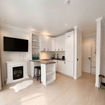 Сдается 2-х комнатная квартира, 75 м²