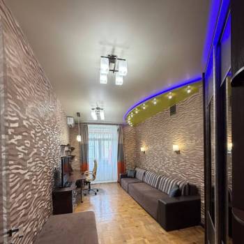 Сдается Многокомнатная квартира, 109 м²