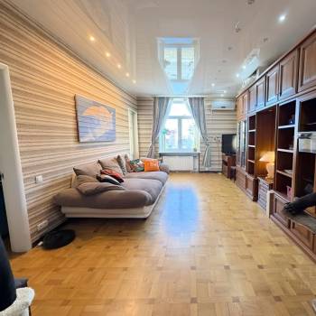 Сдается Многокомнатная квартира, 109 м²
