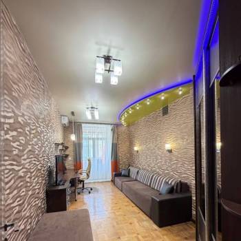 Сдается Многокомнатная квартира, 109 м²