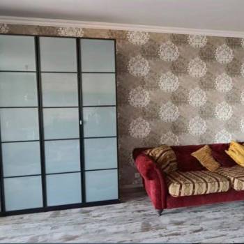 Сдается Многокомнатная квартира, 90 м²