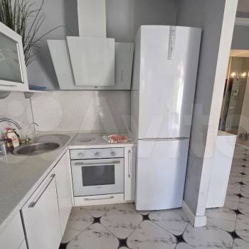 Продается 1-комнатная квартира, 40,8 м²