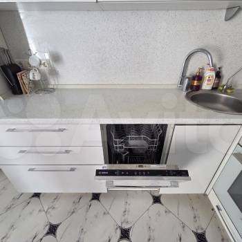 Продается 1-комнатная квартира, 40,8 м²