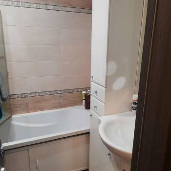 Продается 2-х комнатная квартира, 60 м²