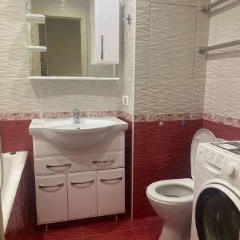 Продается 1-комнатная квартира, 40 м²