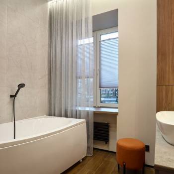 Сдается 2-х комнатная квартира, 75,8 м²